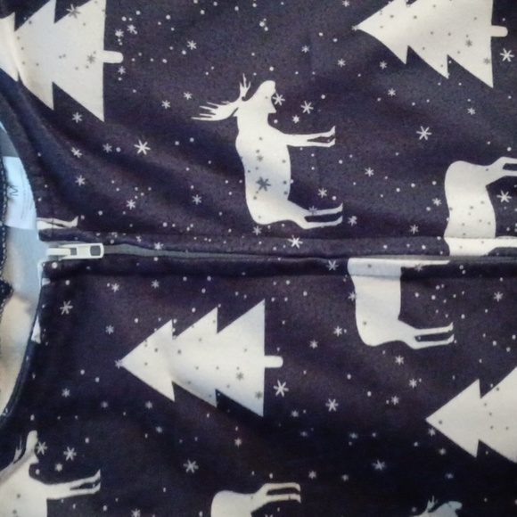 PAJAMAS FOR CHRISTMAS, BLACK AND WHITE AND GRAY. SIZE MEDIUM. - Picture 3 of 6